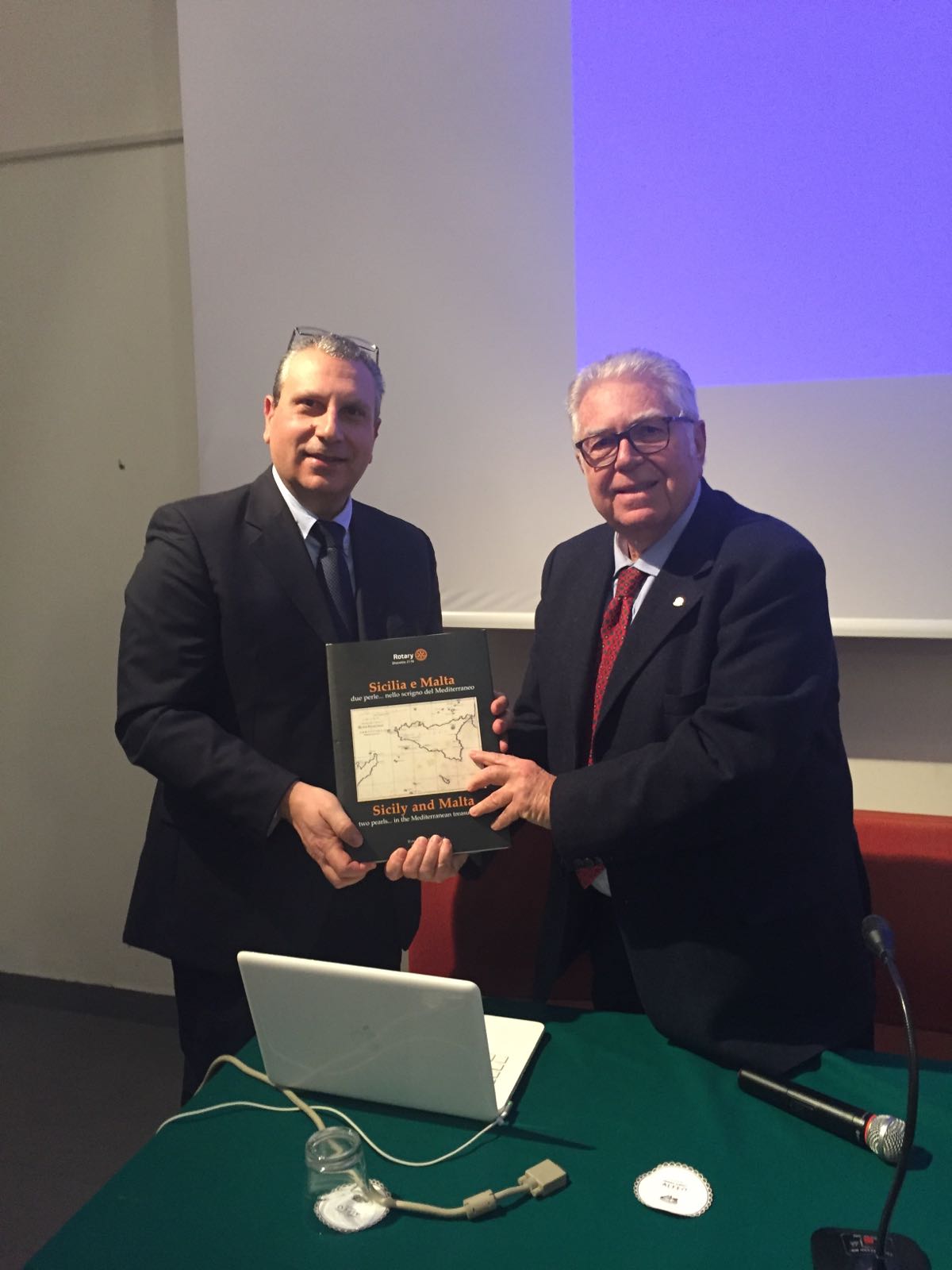 49678f84-abce-47bf-8e29-0b00cc71b0b7